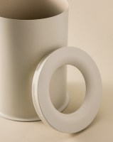 PAPELERA GEYSER COMPLEMENTOS COSMIC BLANCO MATE